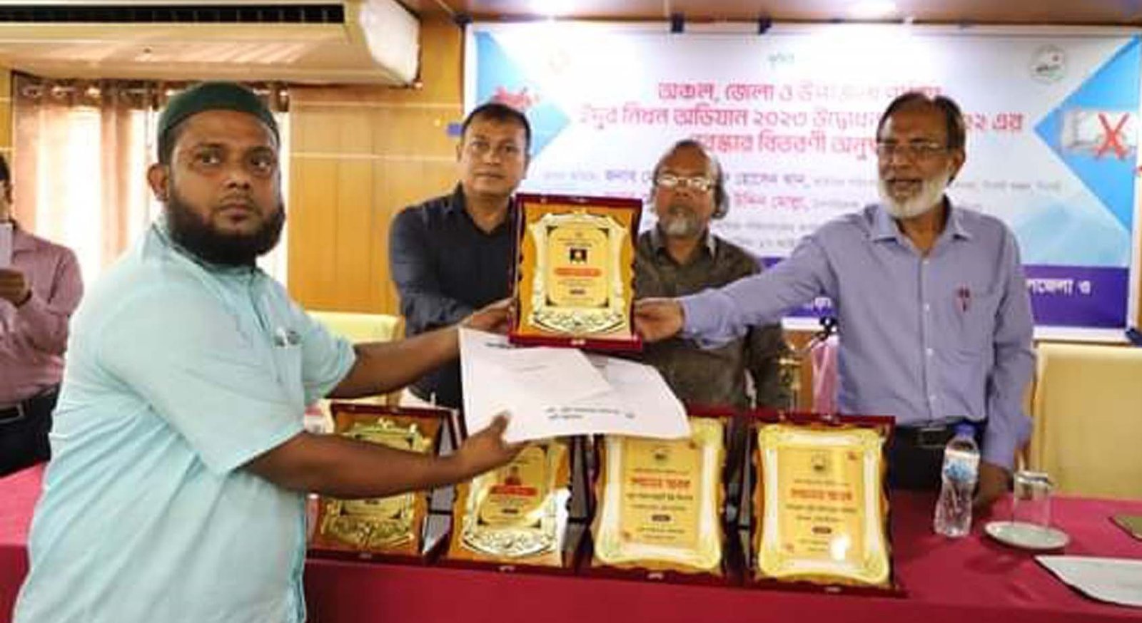 কৃষি ও কৃষকের সম্পদ রক্ষায় ইঁদুর নিধন অত্যাবশ্যকীয় একটি কর্মসূচী-কৃষিবিদ মোঃ মোশাররফ হোসেন খান
