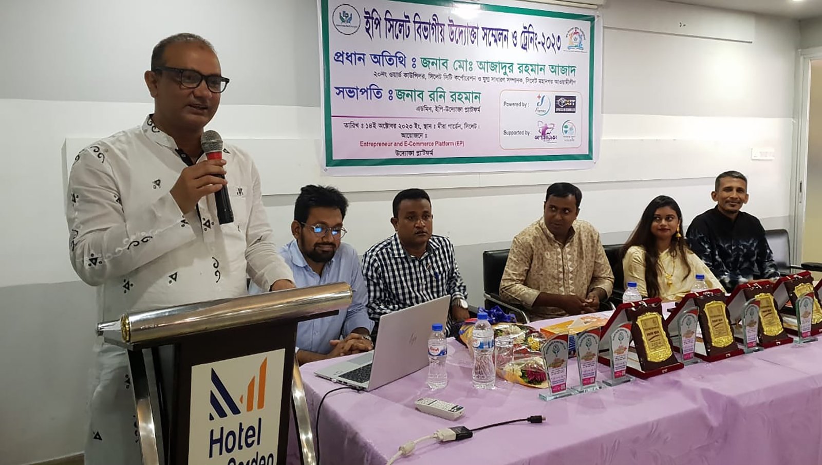 নারীরা হলেন সমাজের শক্তি ও পরিবারের শক্তি-কাউন্সিলর আজাদুর রহমান