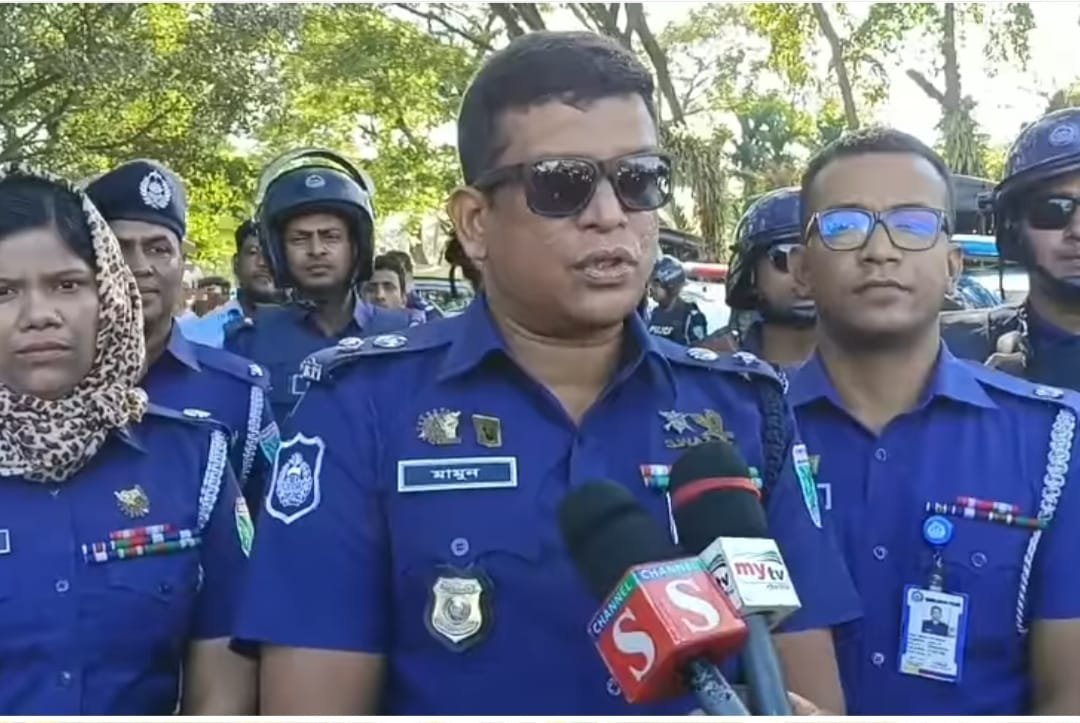 জৈন্তাপুরে সিলেট-তামাবিল জাফলং-মহাসড়কে শান্তিপুর্ণ ভাবে ১ম দিন অবরোধ পালন