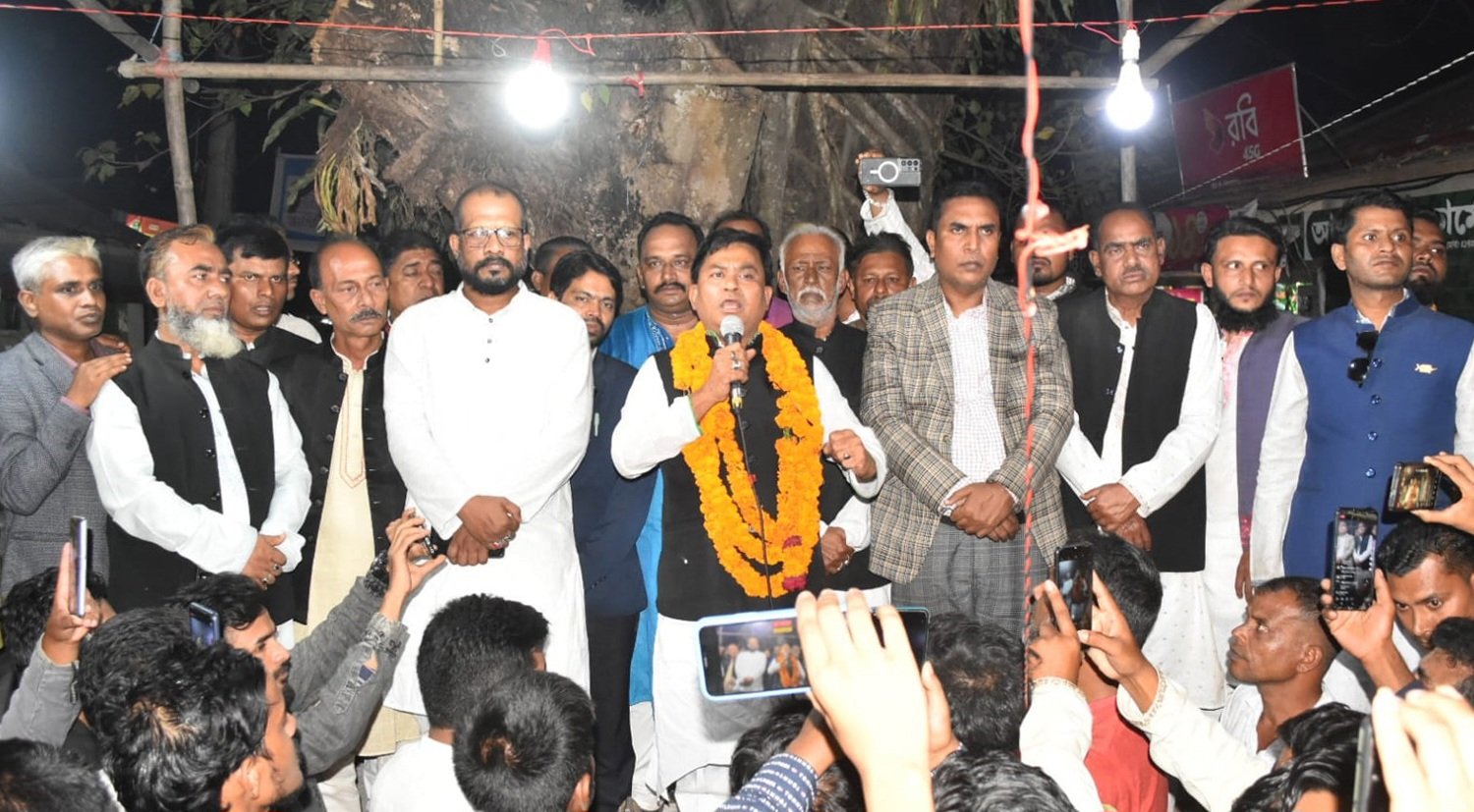 আওয়ামী লীগ ক্ষমতায় থাকলে দেশের মানুষের ভাগ্যের পরিবর্তন হয়-এডভোকেট রনজিত সরকার