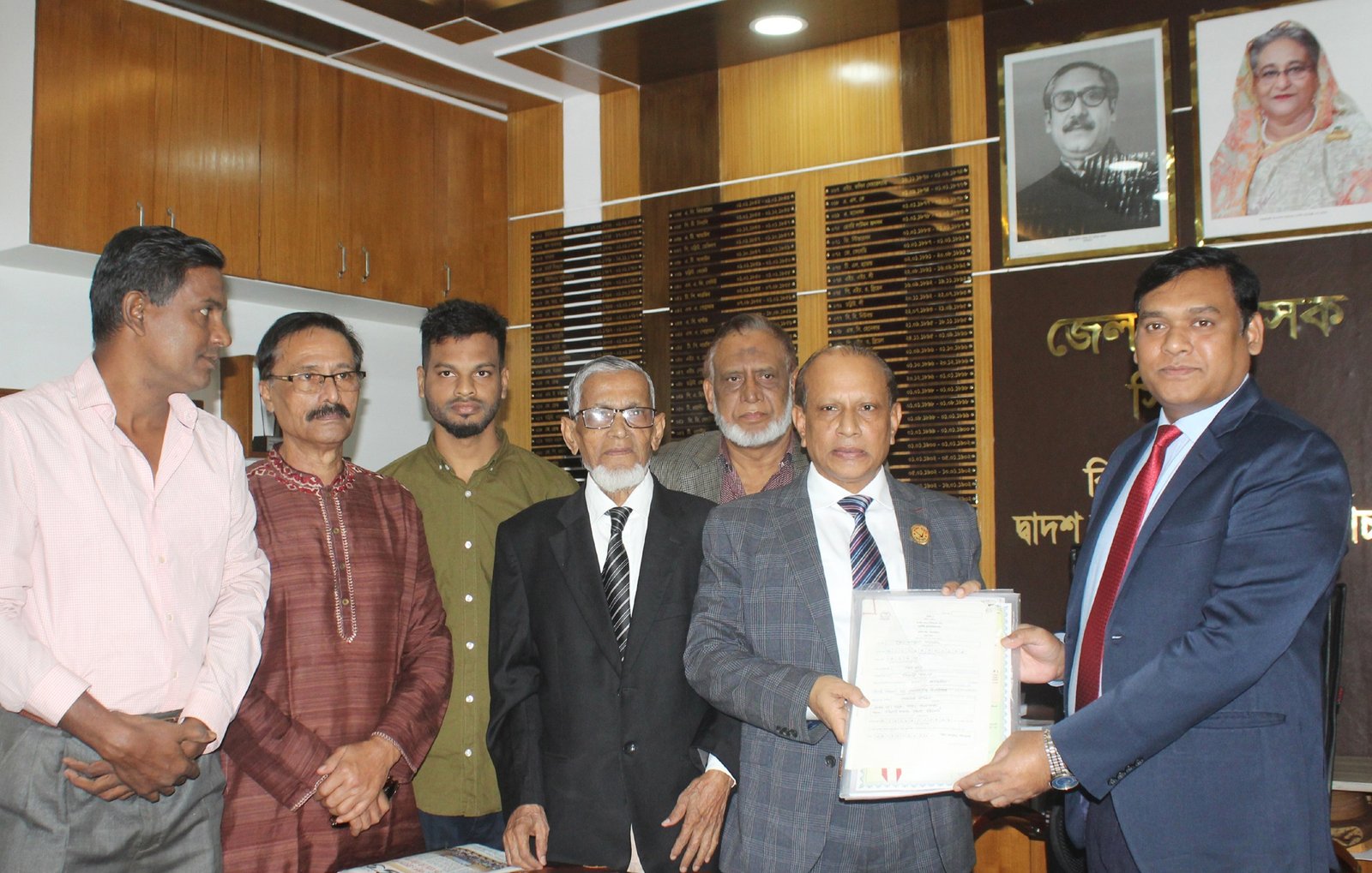 সিলেট-৬ আসনে জাপা প্রার্থী সেলিম উদ্দিনের মনোনয়নপত্র দাখিল