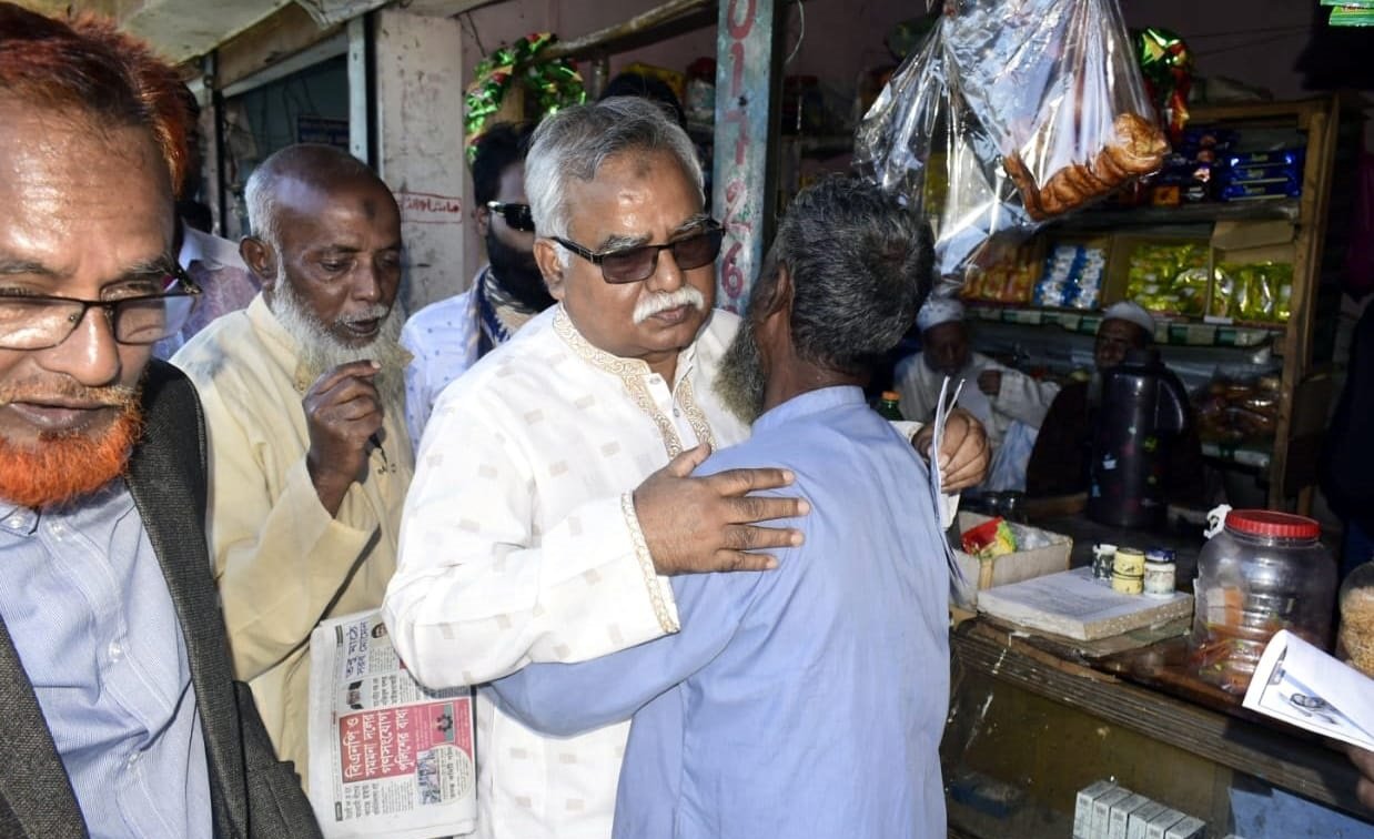 নির্বাচিত হলে এলাকায় কাঙ্খিত উন্নয়ন উপহার দিবো: শফিক চৌধুরী