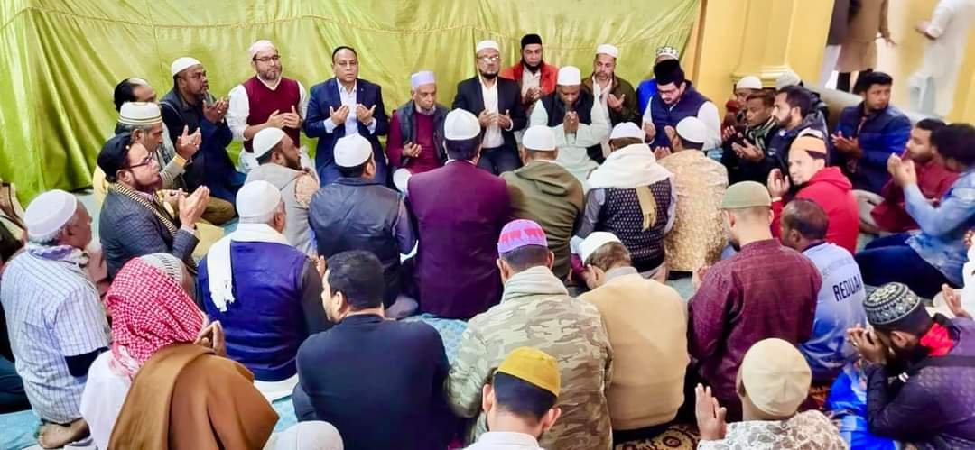 শহীদ জিয়া জন্মবার্ষিকী উপলক্ষে জেলা বিএনপির মিলাদ ও শিরনী বিতরণ