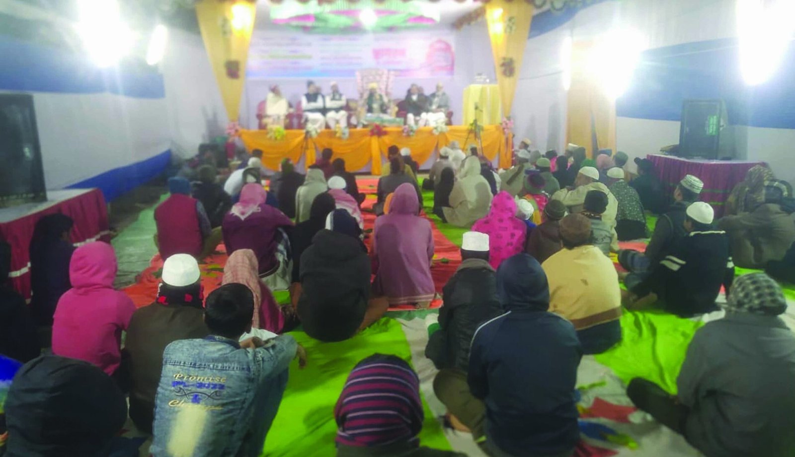 হুমায়ুন রশিদ চত্বরে ৩য় বার্ষিক ওয়াজ ও দোয়া মাহফিল সম্পন্ন