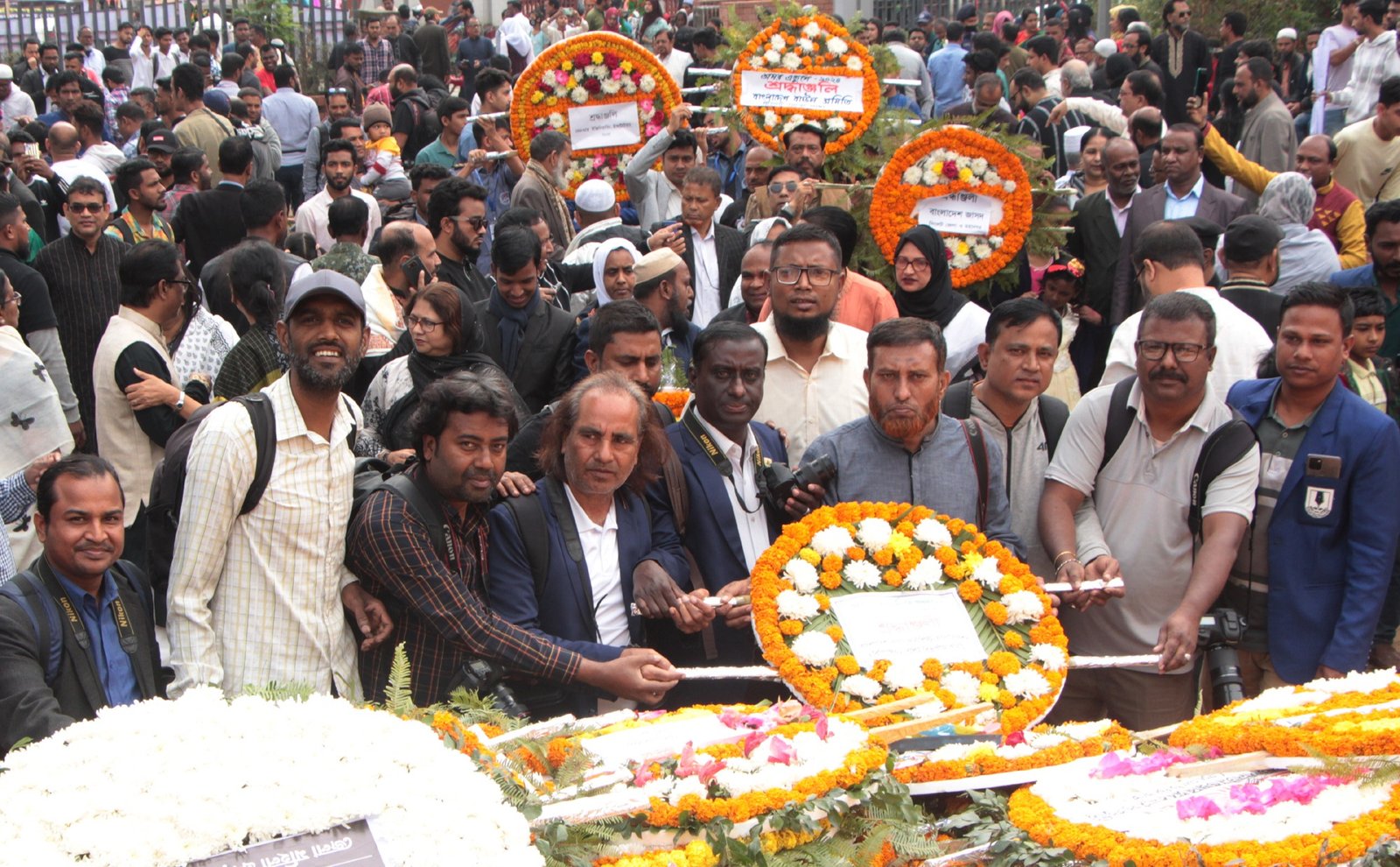 মহান শহীদ দিবসে বিপিজেএ সিলেট বিভাগীয় কমিটির শ্রদ্ধা নিবেদন