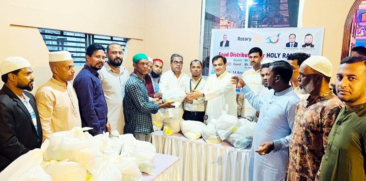 রোটারি ক্লাব অব সিলেট গ্রীণ সিটির খাদ্য সামগ্রী বিতরণ