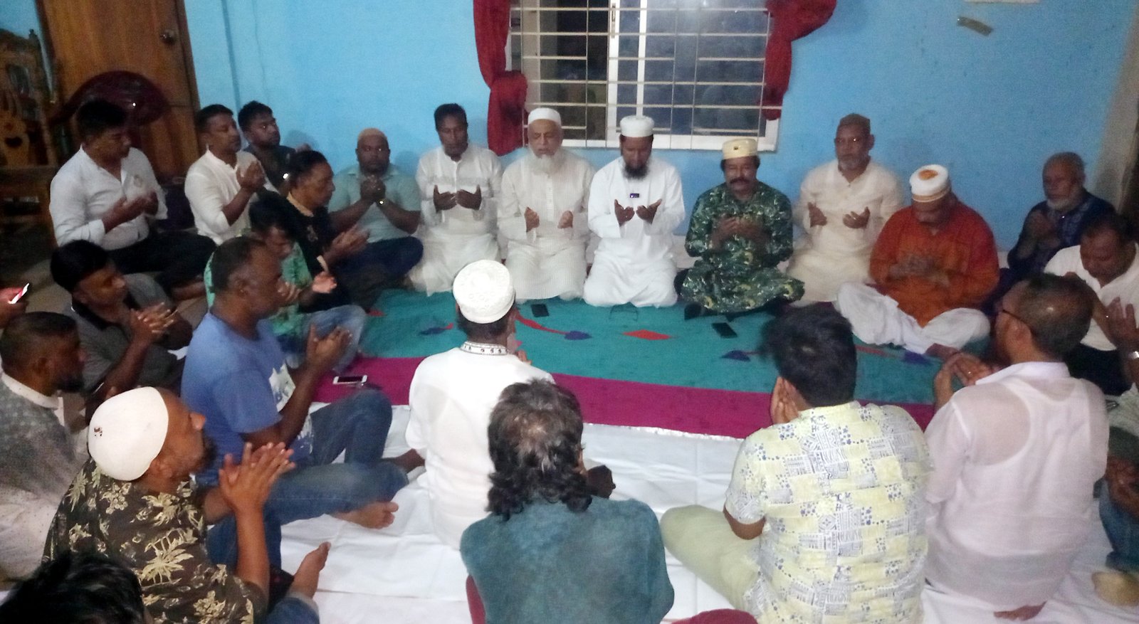 বেগম খালেদা জিয়ার সুস্থতা কামনায় ১০, ১১ ও ১২ নং ওয়ার্ড বিএনপির দোয়া মাহফিল