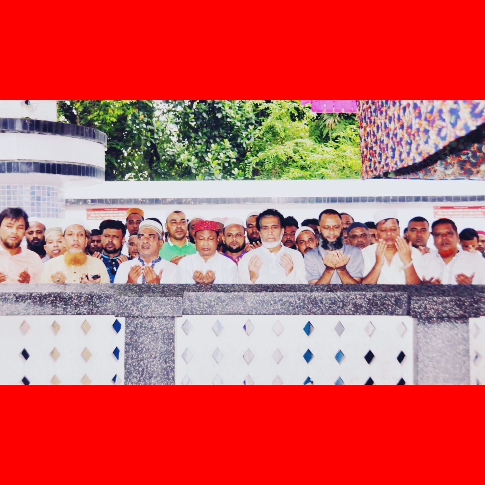 মাজার জিয়ারতের মাধ্যমে আনুষ্ঠানিক যাত্রা করলো সিলেট মহানগর কৃষক দল