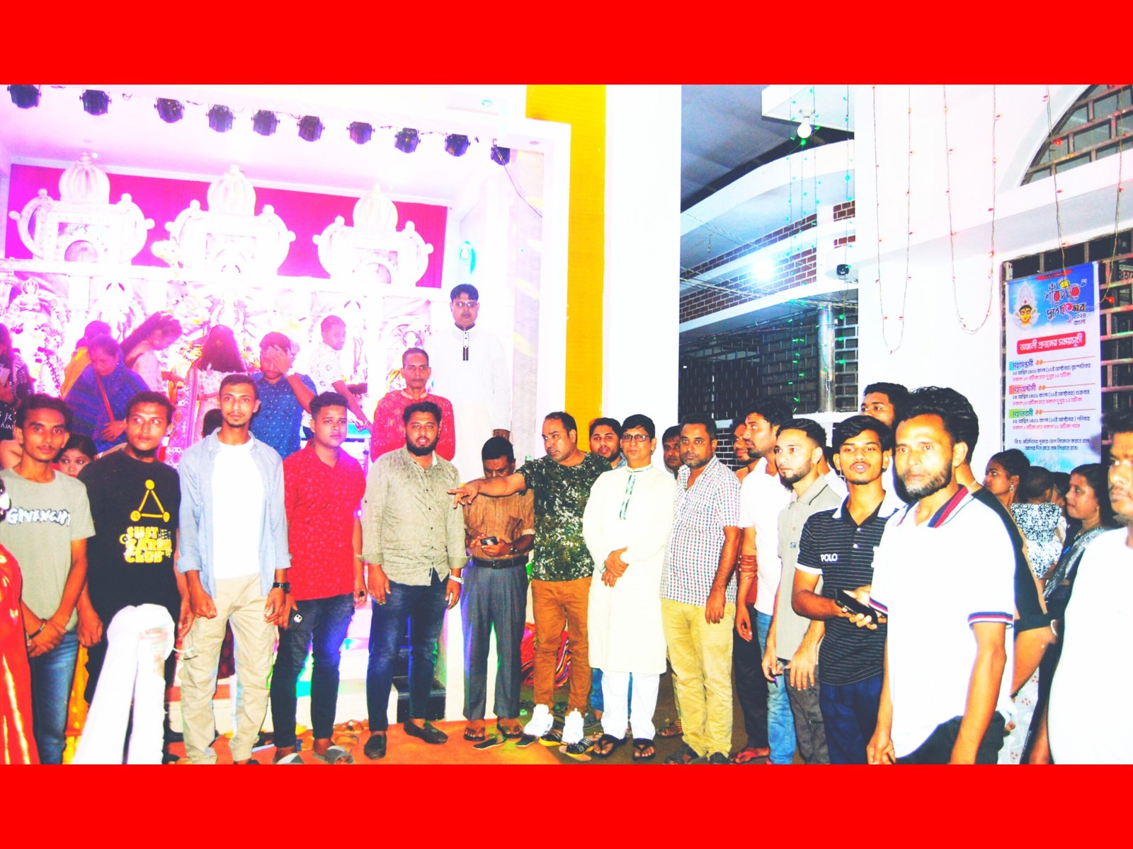 সিলেট নগরীর ৮ ও ৯নং ওয়ার্ডের পূজামন্ডপ পরিদর্শন করেন মহানগর যুবদলের নেতৃবৃন্দ