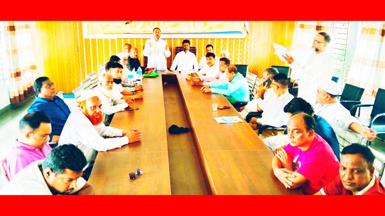 সিলেট জেলা সড়ক পরিবহন বাস মিনিবাস মালিক সমিতির সভা