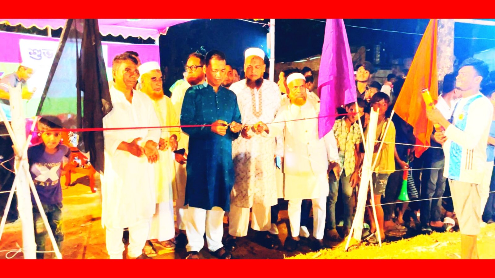 হিয়াবরণ মোল্লাপাড়া এলাকায় মিনি নাইট ফুটবলটুর্নামেন্টের শুভ উদ্বোধন