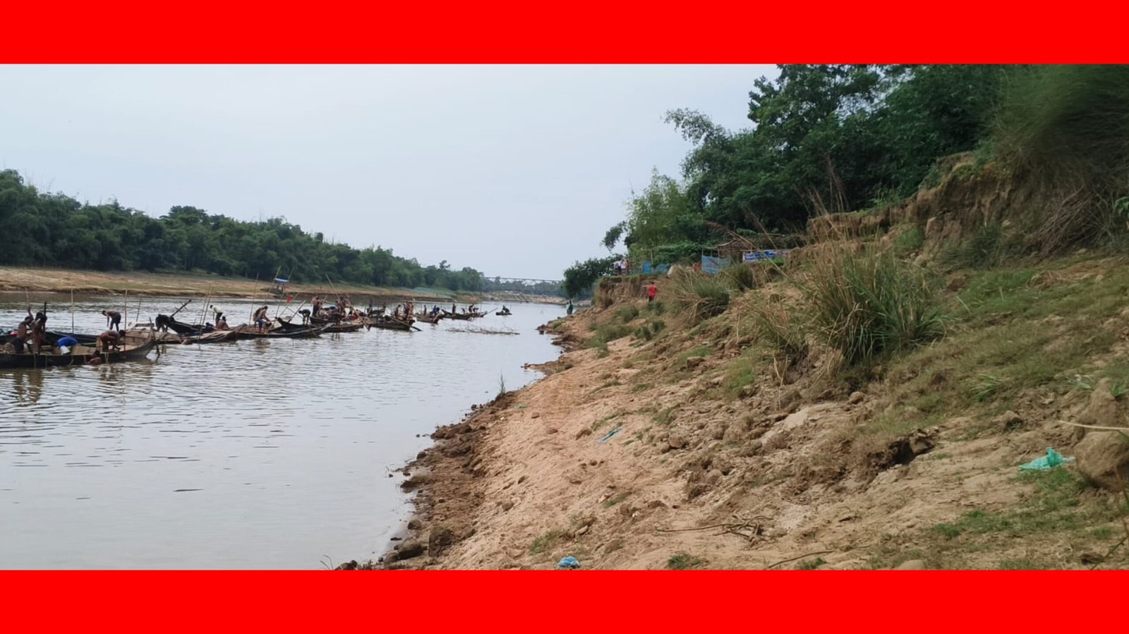 জৈন্তাপুরে দুইদফা বন্যার ফলে নদী ভাঙন ঝুঁকিতে ২০০ পরিবার প্রশাসনের লাল নিশানা স্হাপন
