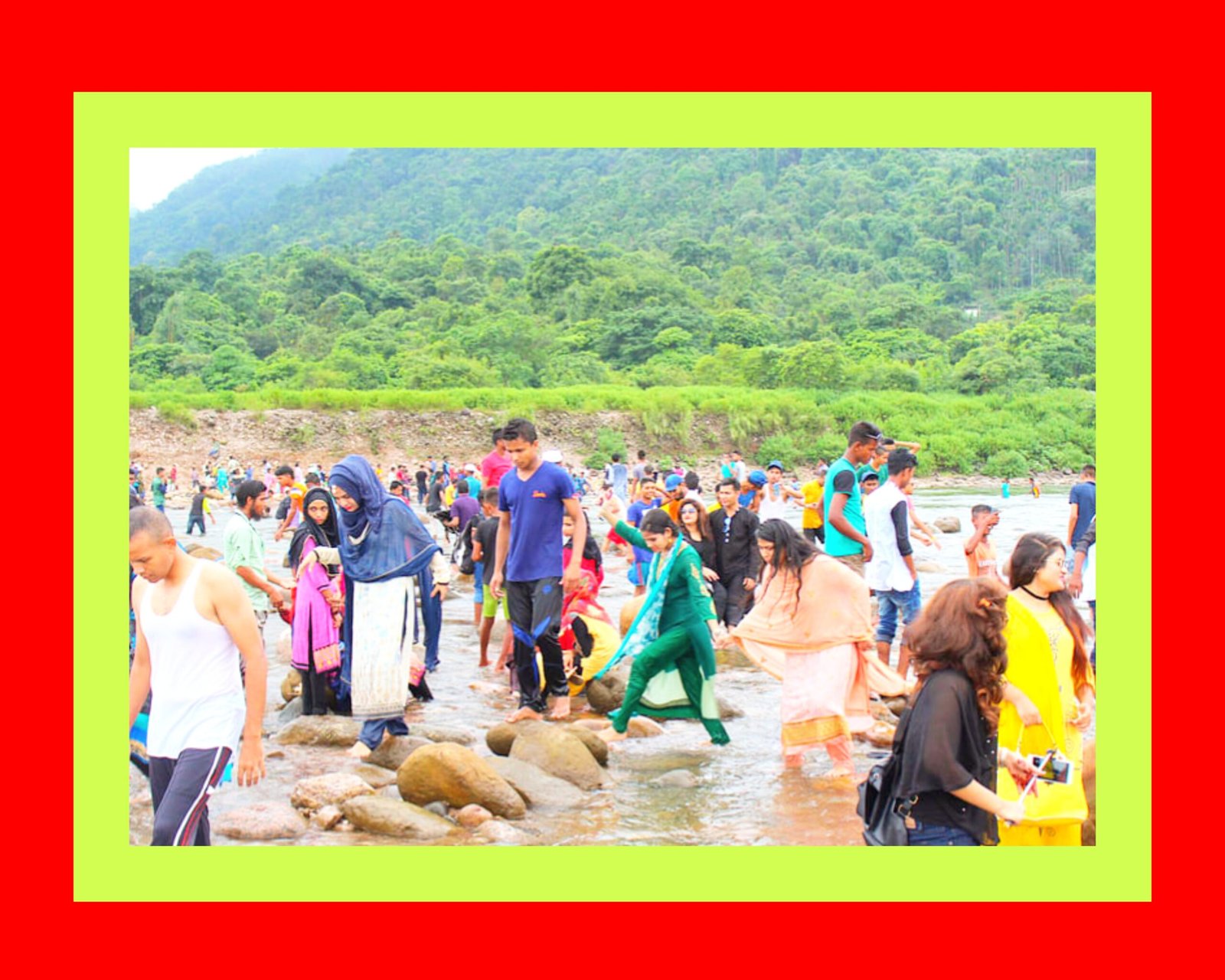 শীতে পর্যটকদের ভীড় বাড়ছে:এবারও অতিথিদের সরব পদচারণায় মুখরিত হয়ে উঠেছে বৃহত্তর সিলেট