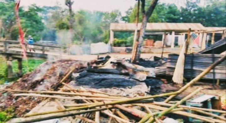 নবীগঞ্জে আগুন লেগে লক্ষাধিক টাকার ক্ষয়ক্ষতি
