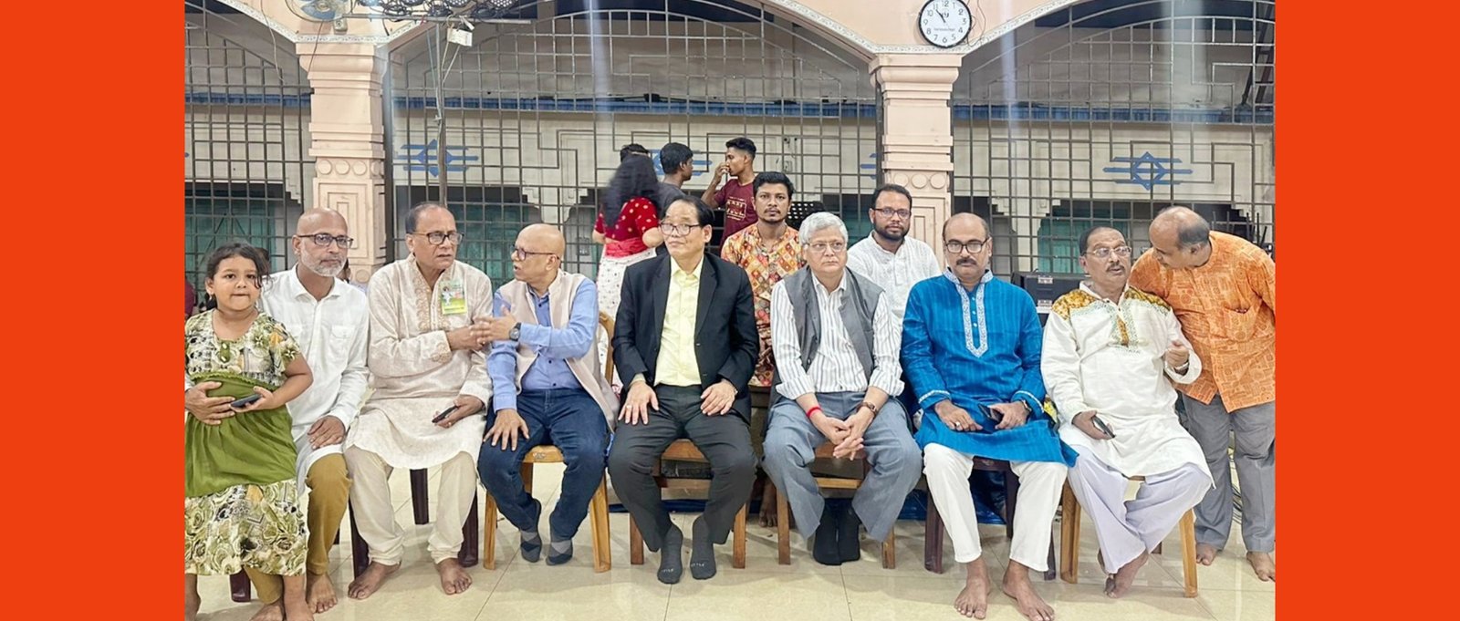 সার্বজনীন জন্মাষ্টমী উদযাপন পরিষদ সাংস্কৃতিক অনুষ্ঠান পরিদর্শনে ইন্ডিয়ান হাই কমিশনার