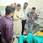 অসুস্থ যুবদল নেতা আলীর পাশে বদরুজ্জামান সেলিম