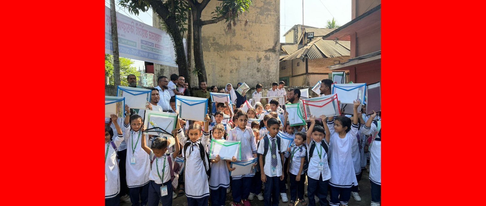 শাহজালাল আইসিটি স্কুলে রোটারি ক্লাব সিলেট নর্থের শিক্ষা উপকরণ বিতরণ