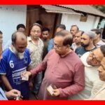 ভাতালিয়ায় অগ্নিকান্ডে ক্ষতিগ্রস্থদের পাশে দাঁড়ালেন বিএনপি নেতা ইমদাদ হোসেন চৌধুরী