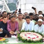 শহীদ জিয়া ও বেগম খালেদা জিয়ার মাজার জিয়ারত করলেন কয়েস লোদীসহ ৯ উন্নয়ন কর্তৃপক্ষের চেয়ারম্যান