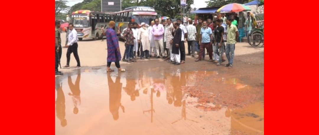 বাস টার্মিনাল এলাকায় সড়ক পরিদর্শনে সিসিক প্রশাসক