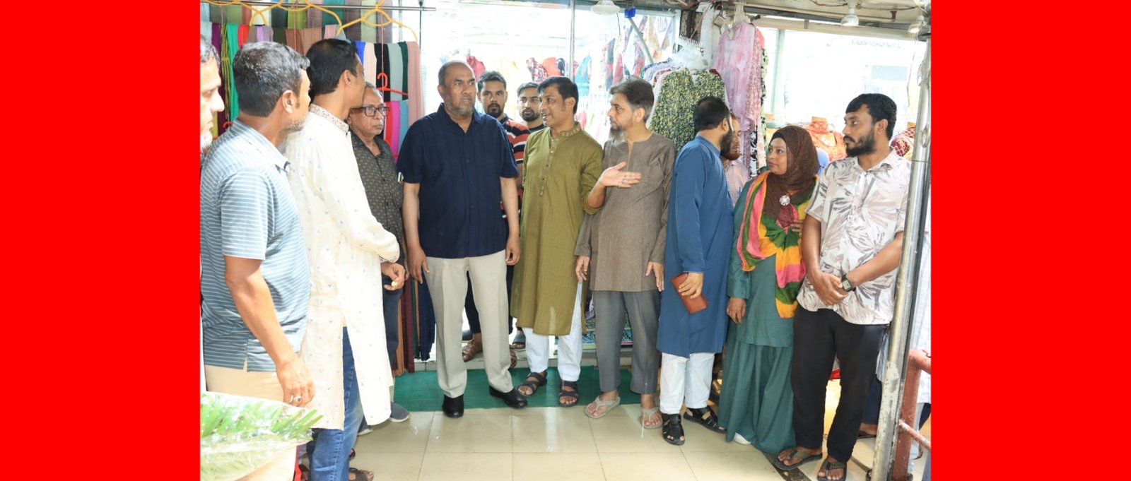 শুকরিয়া মার্কেট পরিদর্শনে সিসিক প্রশাসক