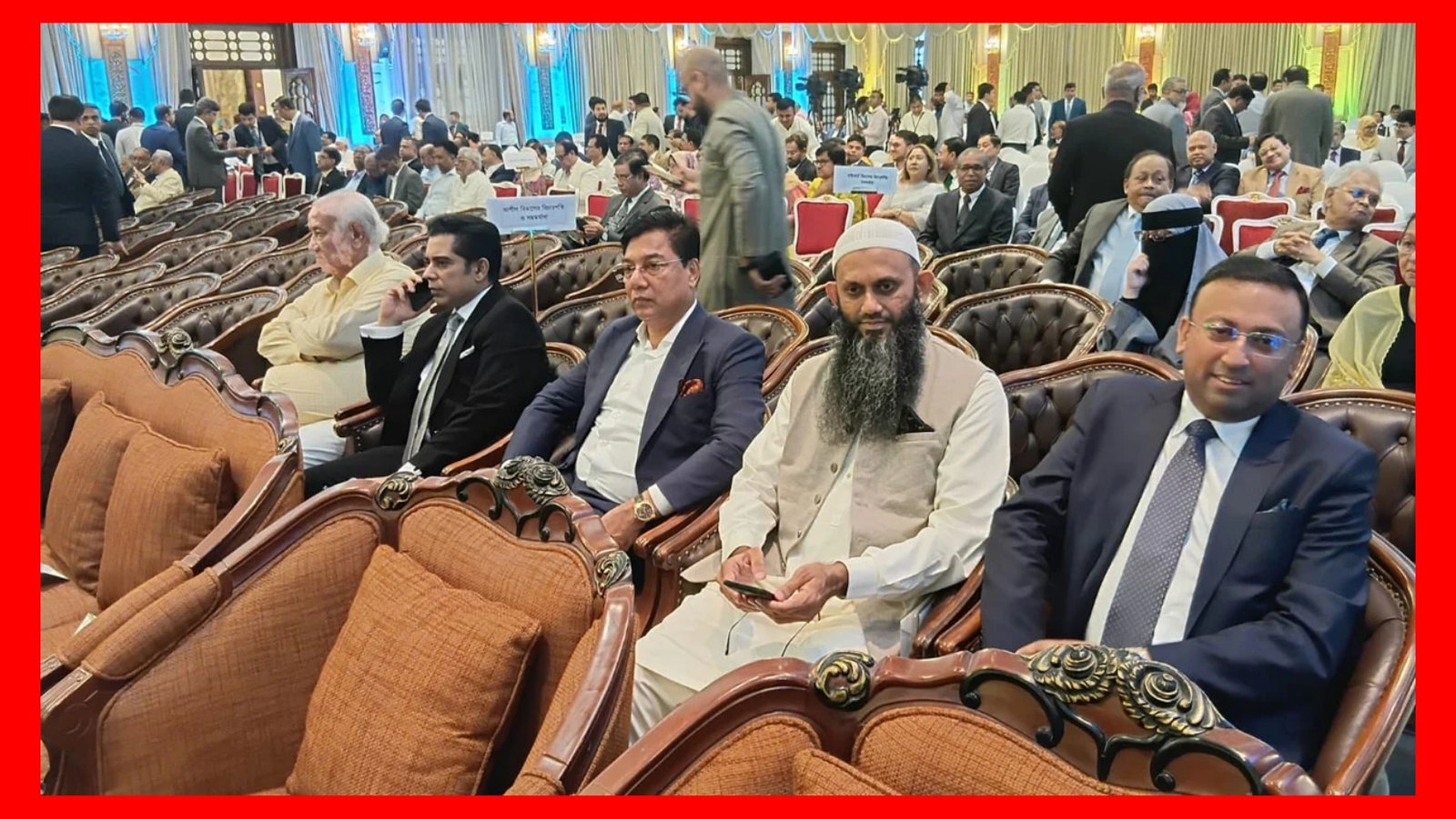 বঙ্গভবনের দরবার হলে শপথের অপেক্ষায় নতুন মন্ত্রীরা
