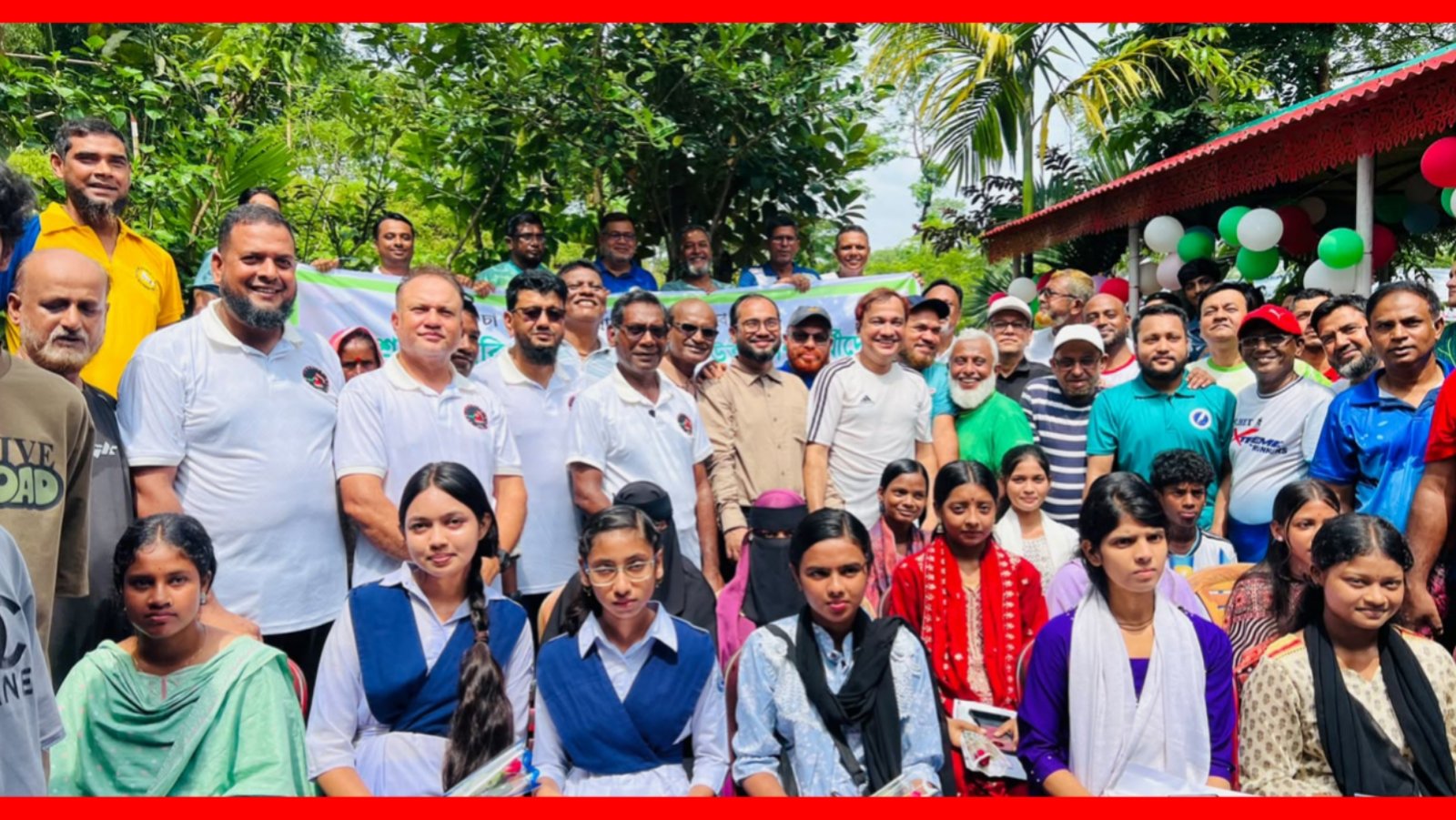 চা-বাগানের এসএসসি উত্তীর্ণ কৃতি শিক্ষার্থীদের সংবর্ধনা প্রদান