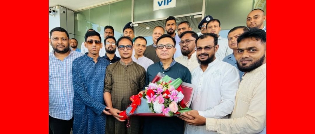 ফুলেল শুভেচ্ছায় মন্ত্রী খন্দকার আব্দুল মুক্তাদিরকে বরণ করল সিলেট জেলা ও মহানগর যুবদল