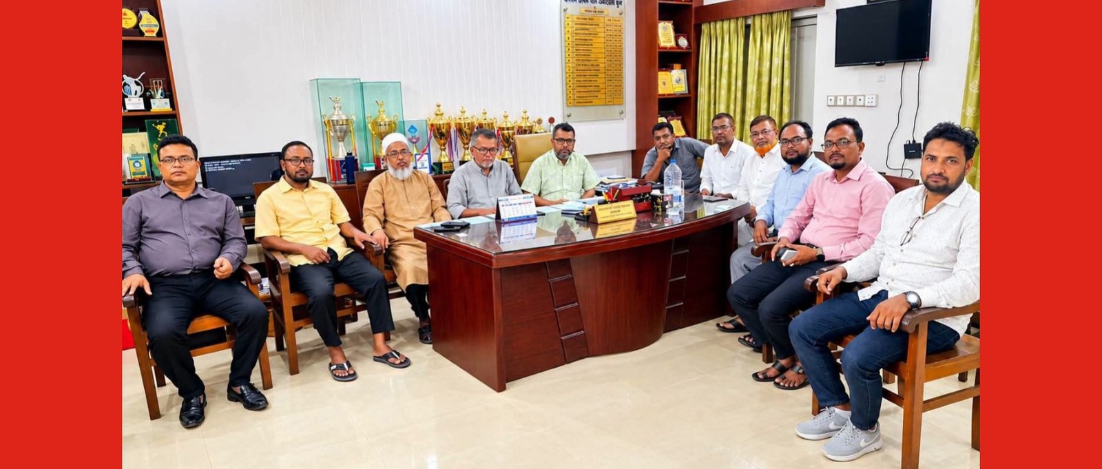 গোলাপগঞ্জে শিক্ষক অবমাননার প্রতিবাদে বাশিস-এর জরুরি মতবিনিময় সভা: জড়িতদের গ্রেপ্তারে আলটিমেটাম